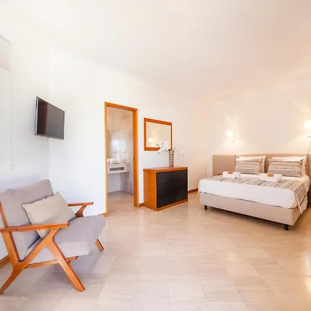 Vila Villa In Algarve Near Stunning Beaches *
