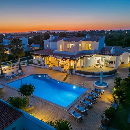 Villa With Private Heatable Pool